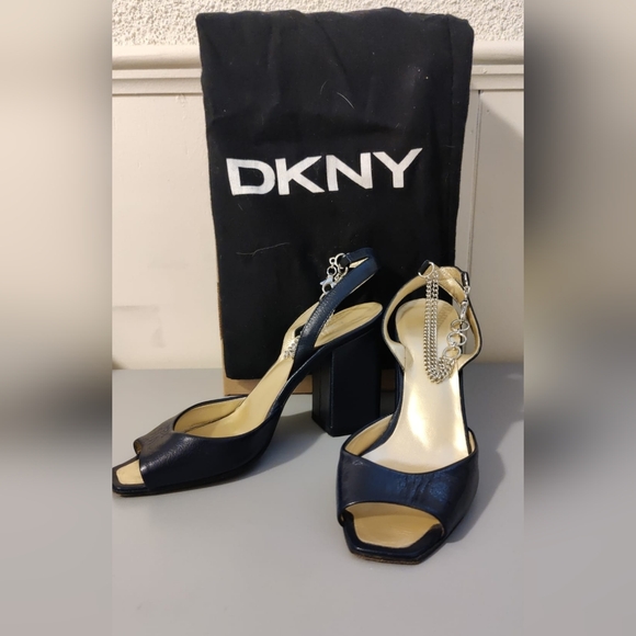 DKNY Women's Shoes MADE IN ITALY - Picture 1 of 1